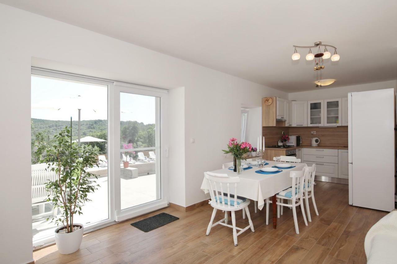 Holiday Home On Dugi Otok - Otok Brbinj 外观 照片