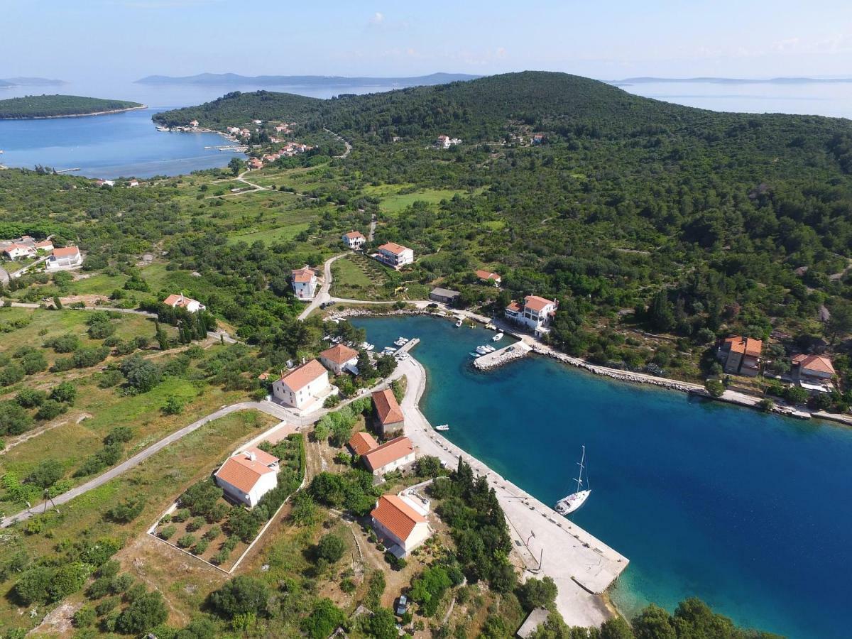 Holiday Home On Dugi Otok - Otok Brbinj 外观 照片